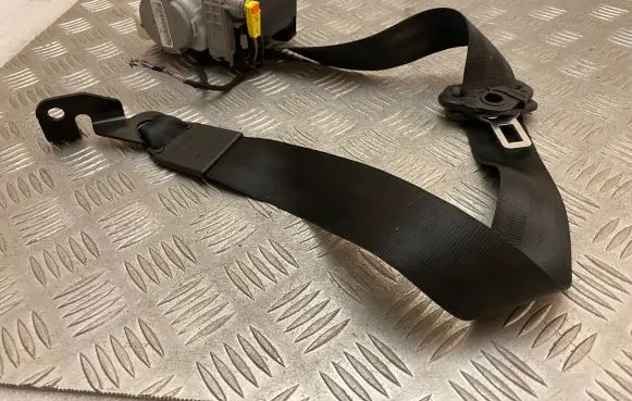Audi Q5 SQ5 Front seatbelt 8R1857705B