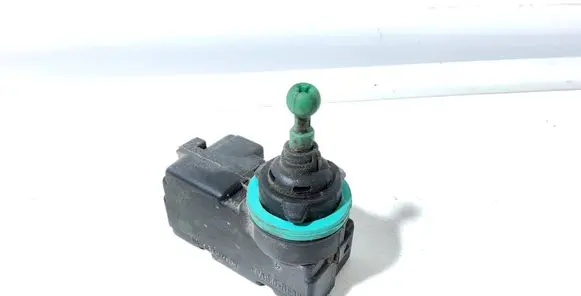 Volkswagen Golf IV Headlight level adjustment motor 1J0941295F PA66GF30