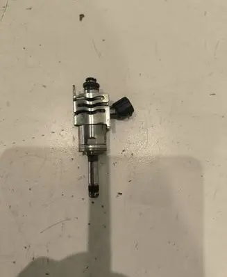 Toyota RAV 4 (XA50) Fuel injector 2325025010 3022
