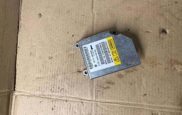 BMW 5 E39 Airbag control unit/module 65776919789 316919789010