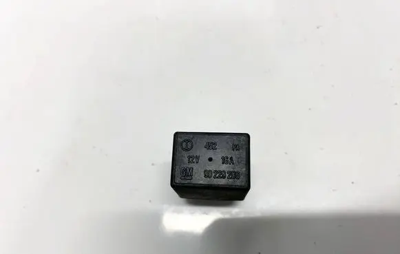 Opel Astra F Other relay 90229206