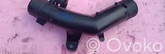 Intercooler hose/pipe