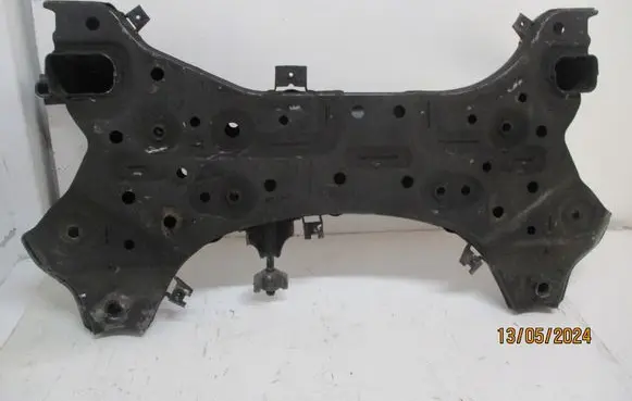 KIA K2500, K2700, K3000 Engine mounting bracket 