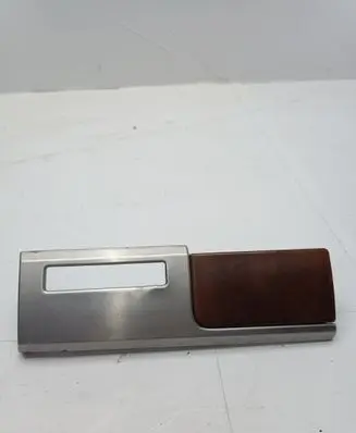 Volkswagen Touareg I Dashboard glove box trim 7L6857239
