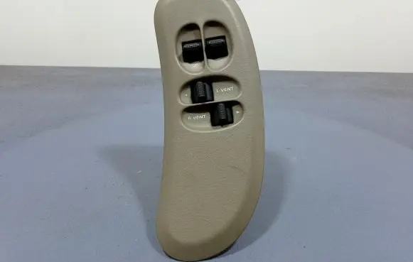 Chrysler Grand Voyager IV Electric window control switch 04685732AC