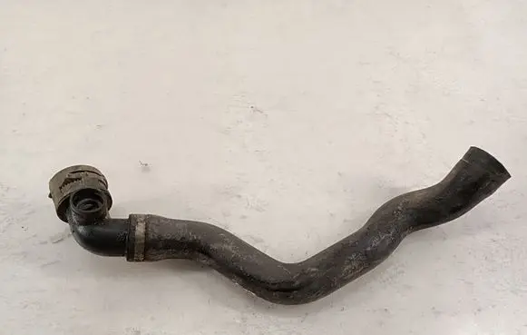 Audi Q7 4L Engine coolant pipe/hose NOCODE