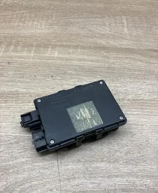 Audi A5 8T 8F Alarm control unit/module 10R030767
