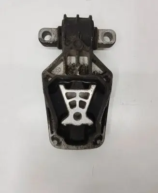 Mercedes-Benz A W176 Engine mount bracket A2462401209