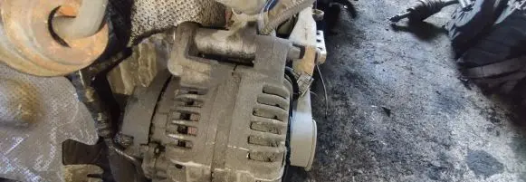 Opel Zafira A Generator/alternator 0124415005 90561168