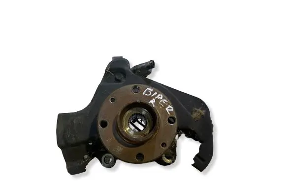 Peugeot Bipper Front wheel hub 
