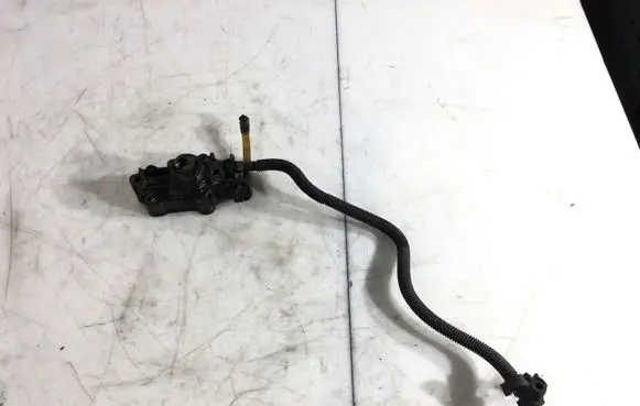Mercedes-Benz Sprinter W901 W902 W903 W904 Fuel injection high pressure pump A6110900850