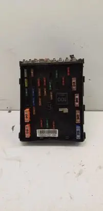 Volkswagen PASSAT B6 Fuse box set 3C0937125 63592777