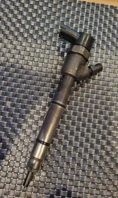 KIA Sportage Fuel injector 0445110411 338002A800