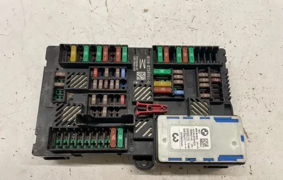 BMW 3 G20 G21 Fuse box set 8734161 20B178HA1849 P00166268AE