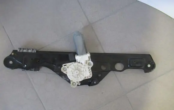 Mercedes-Benz E W211 Rear door window regulator with motor A2117300346 A2117300146