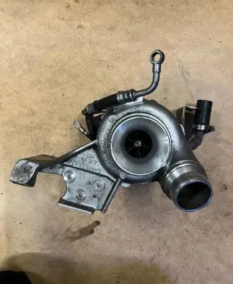 BMW 3 E90 E91 Turbo 7800594 780059402