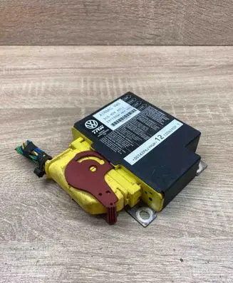 Volkswagen PASSAT B6 Airbag control unit/module 3C0909605J 391130