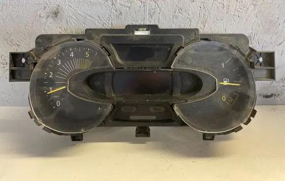 Renault Trafic III (X82) Speedometer (instrument cluster) 248102239R PRRF10849SC