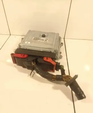 Volvo S60 Engine control unit/module P31303388 1039S33755 0281015286