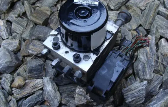 Chevrolet Captiva ABS Pump