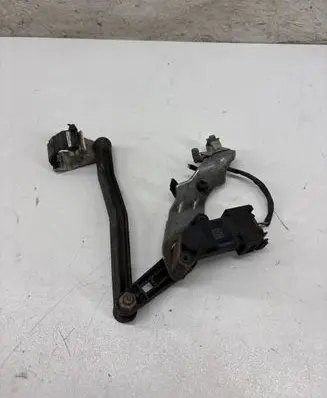 BMW 4 G22 G23 G24 G26 Headlight/headlamp level sensor 6878573 19454010 0623