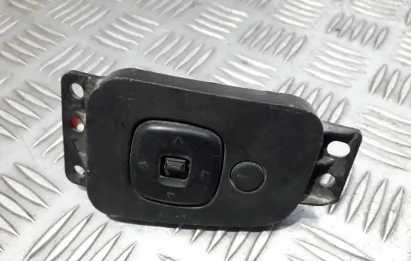 Mazda 3 I Wing mirror switch b25d66600 l08166601