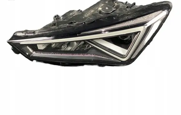 Cupra Formentor Headlight/headlamp 5FG941007E