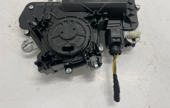 Tailgate/trunk/boot lift motor