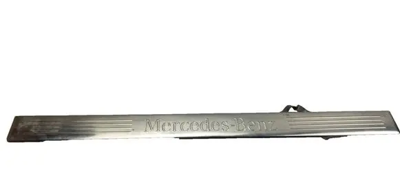 Mercedes-Benz E W212 Front sill trim cover 2126860936