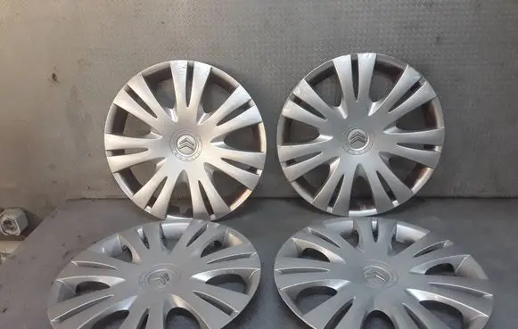 Citroen C4 Grand Picasso R16 wheel hub/cap/trim 9657838280