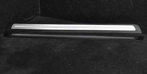 Audi A5 8T 8F sill trim set (inner) 8T08533748T0853373