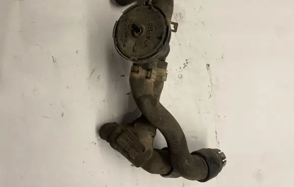 Opel Vectra B Coolant heater control valve 90457649