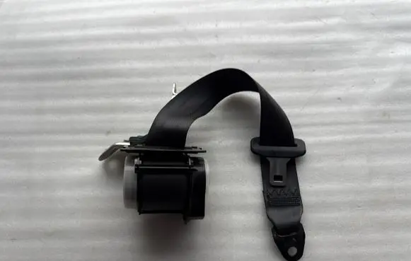 Toyota GR 86 Rear seatbelt 64660CC000VH