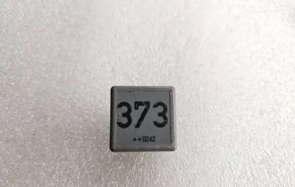 Volkswagen Golf IV Other relay 8D0951253A V23134B52X301 PA66GF26
