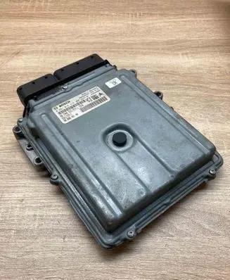 Citroen C5 Engine control unit/module ECU 9666840180 0281015415