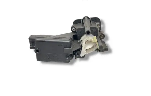 Renault Clio II Tailgate boot lock/latch motor 842255 PA66GF30