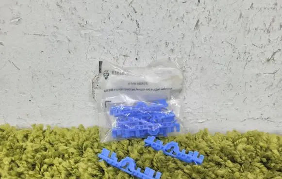 Volvo S60 Windshield trim 31672105