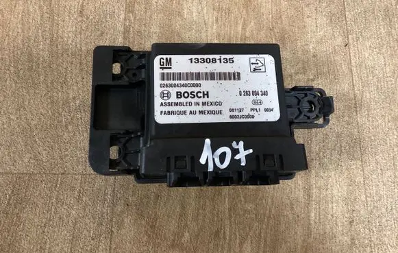 Opel Insignia A Parking PDC control unit/module 13308135 0263004340