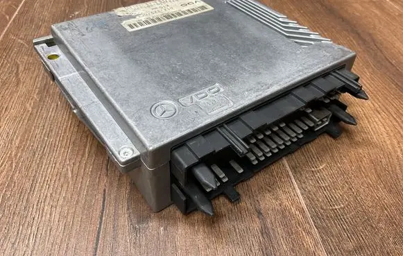 Mercedes-Benz S W140 Engine control unit/module ECU 1405456932 A1405456932