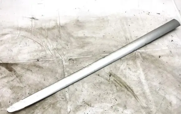 Toyota Corolla Verso E121 Front door trim (molding) 