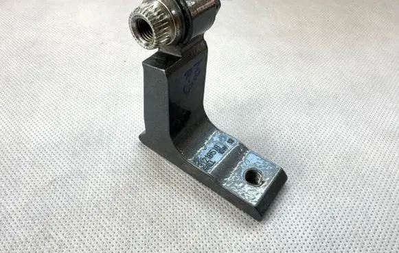 Volvo V60 Rear door lower hinge 31218518