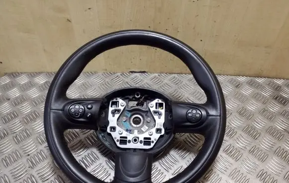 Mini Cooper Countryman R60 Steering wheel 6782595 6782596 6791378