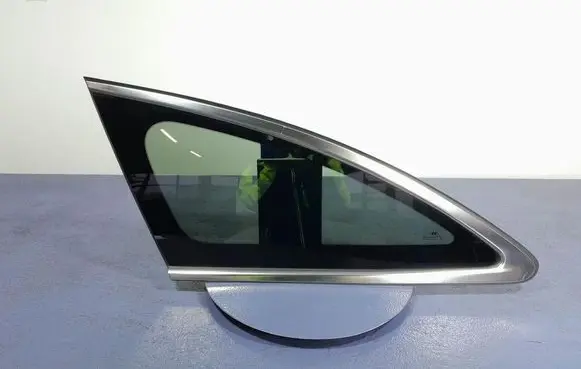 Hyundai i30 Rear side window 