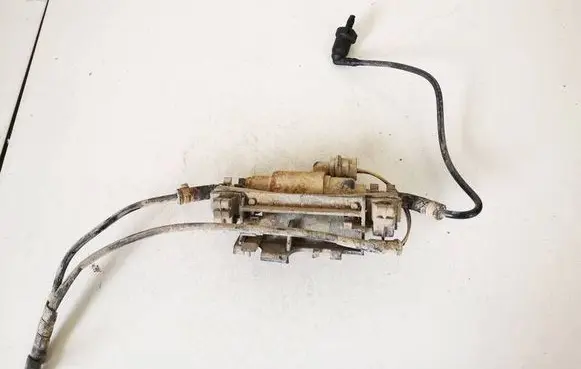 Volkswagen Touran I Webasto circulation pump for autonomous heater 