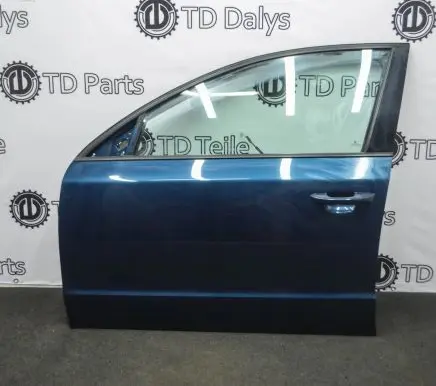 Skoda Superb B6 (3T) Front door