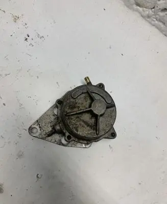 Peugeot Partner Vacuum pump 72264600