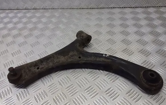 Suzuki Liana Front control arm