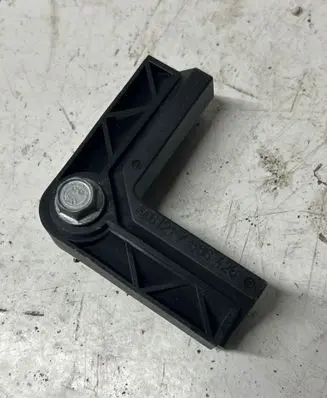 BMW X3 F25 Battery bracket 7586426