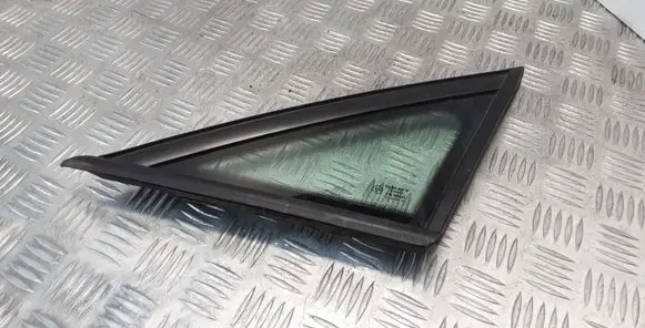 Seat Altea Front triangle window/glass 5P0845411