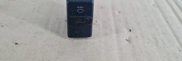 Fog light switch